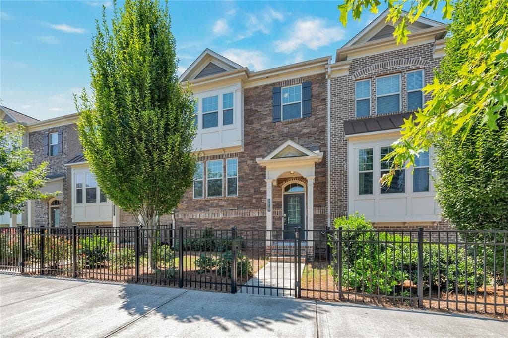 3 bedroom, 4 bathroom, 2,100 sq ft townhouse sold at 3519 Koyla Landing, Atlanta, GA 30341