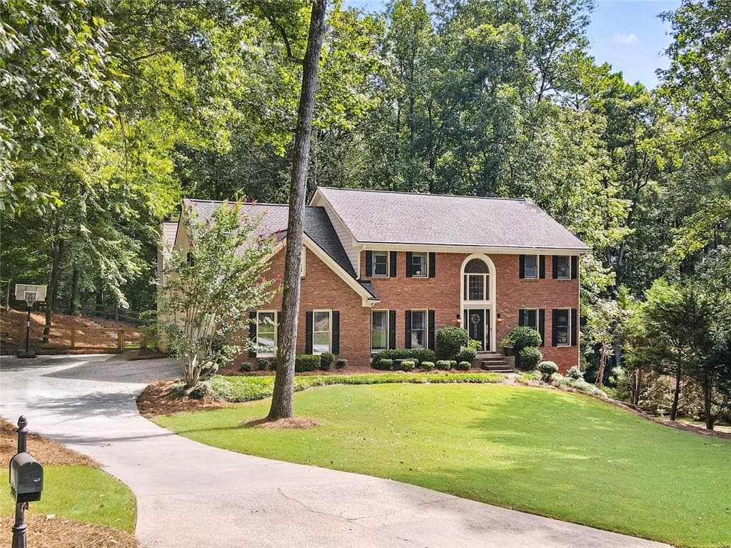 2320 Roxburgh Drive, Roswell, GA 30076 — most recent listing photo