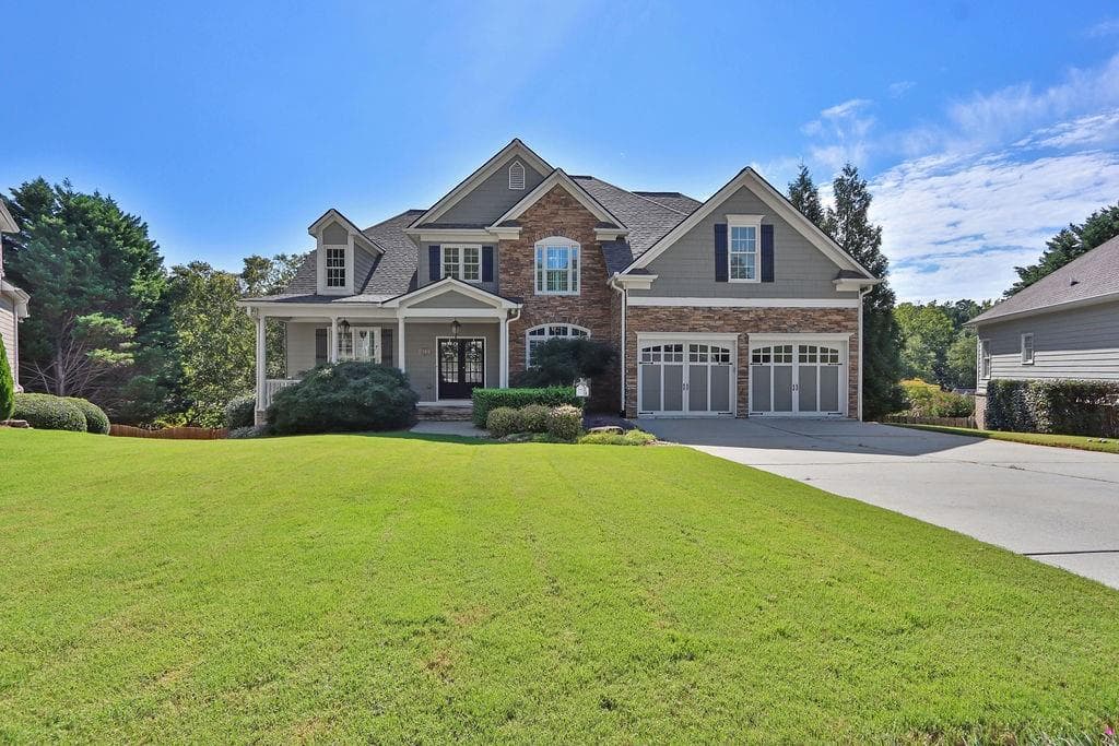 6 bedroom, 5 bathroom, 4,821 sq ft single family residence sold at 3130 Kates Way, Kennesaw, GA 30152