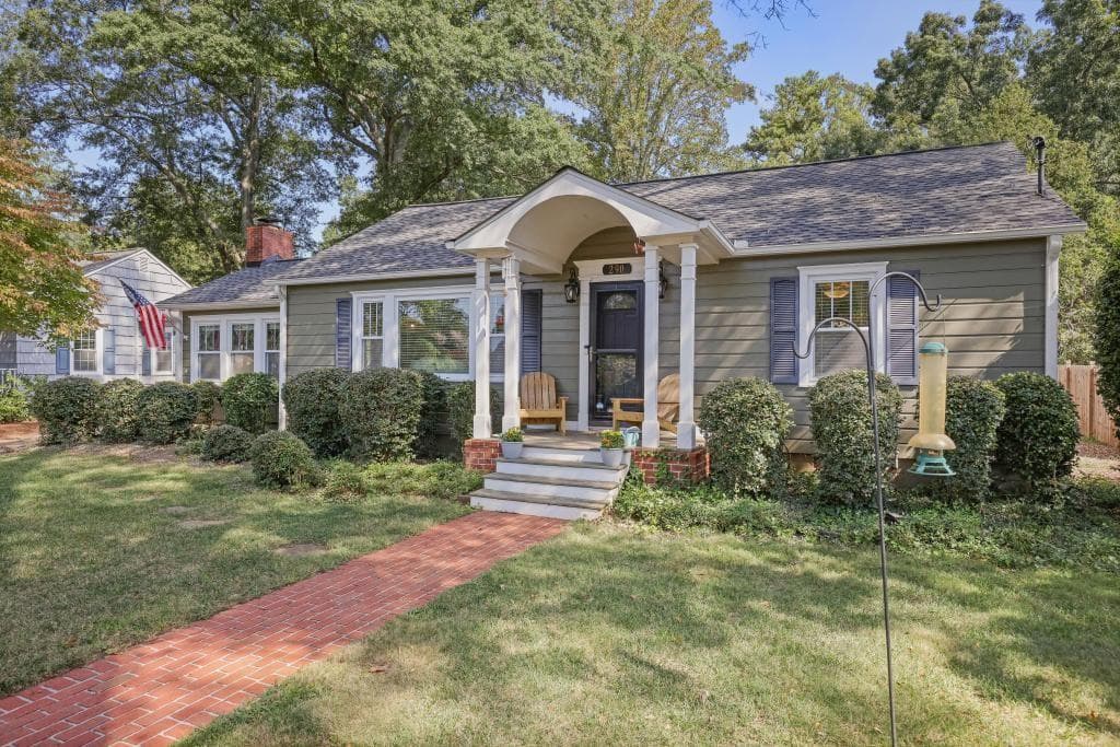 290 Stewart Avenue, Marietta, GA 30064 — most recent listing photo