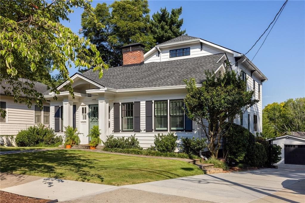 4 bedroom, 5 bathroom, 2,955 sq ft single family residence sold at 1032 Williams Mill Road, Atlanta, GA 30306