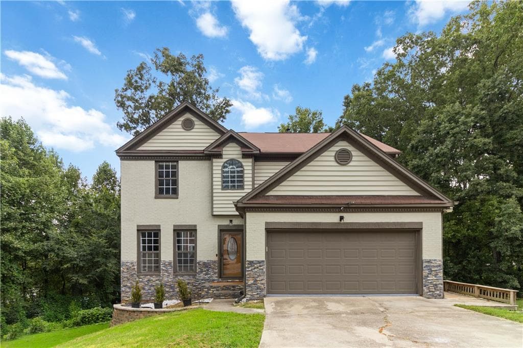 3 bedroom, 5 bathroom, 3,094 sq ft single family residence sold at 148 Shady View Place, Lawrenceville, GA 30044