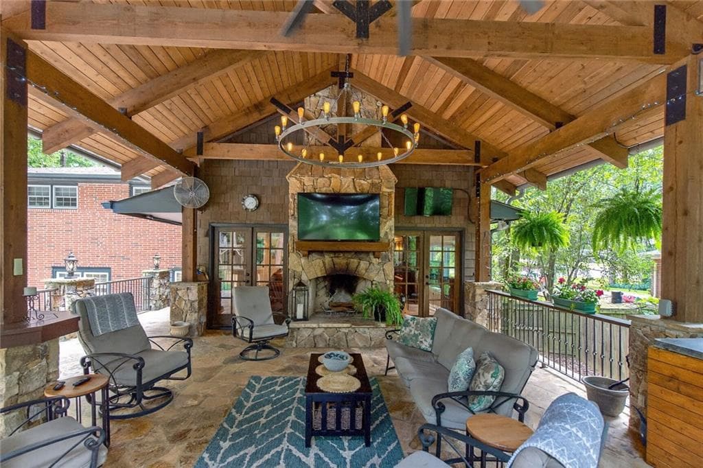 4 bedroom, 3 bathroom, 2,813 sq ft single family residence sold at 2960 Sylvan Ramble Road, Atlanta, GA 30345