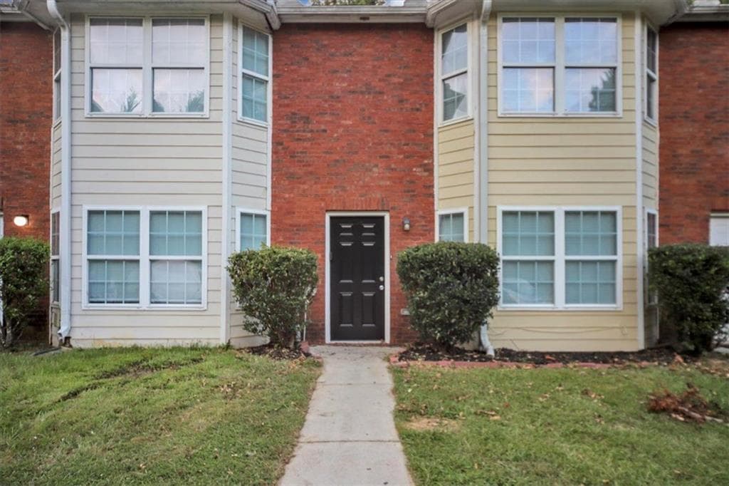 5564 PINERIDGE Court, Forest Park, GA 30297 — most recent listing photo