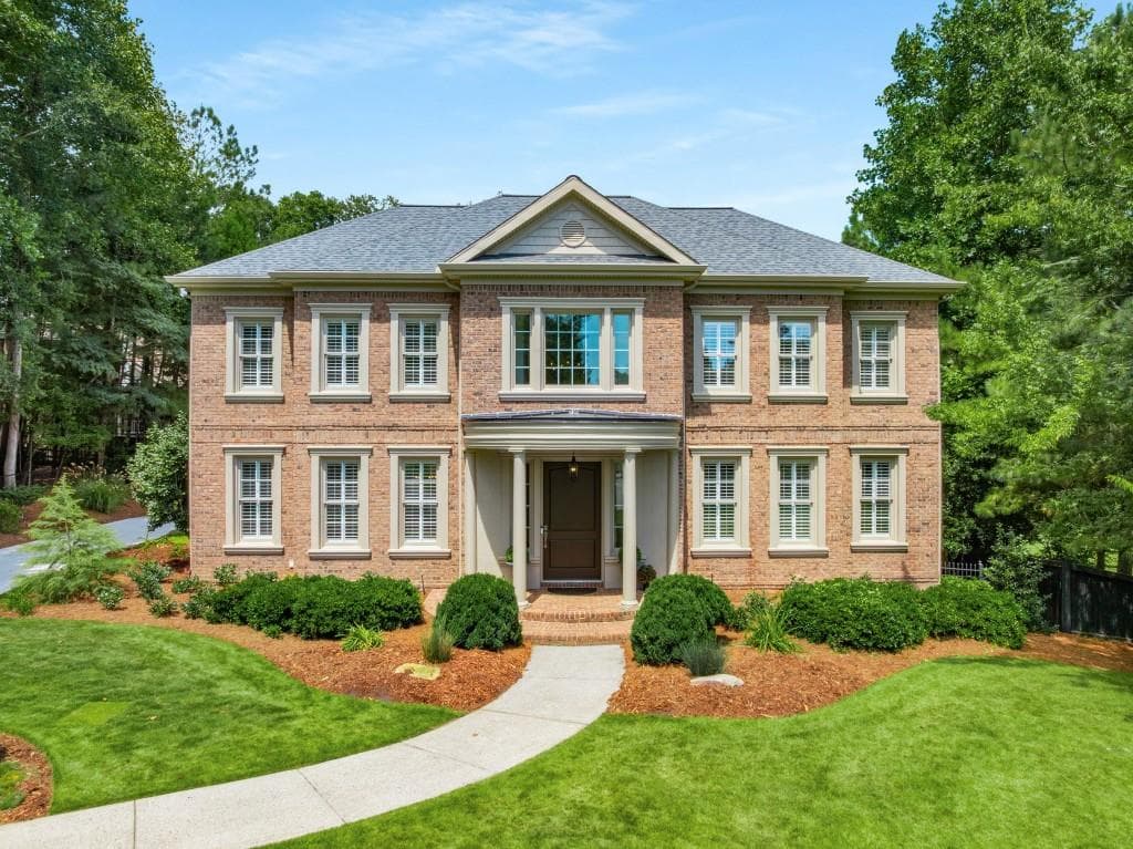 6 bedroom, 6 bathroom, 5,651 sq ft single family residence sold at 260 Northland Ridge Trail, Atlanta, GA 30342
