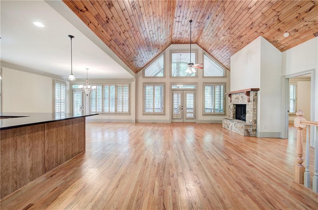 3 bedroom, 4 bathroom, 3,444 sq ft single family residence sold at 270 Sleepy Hollow Circle, Jasper, GA 30143
