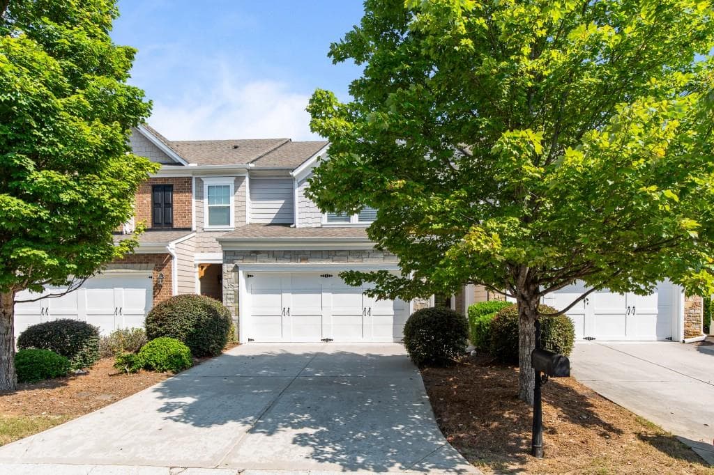 1216 Lake Point Way, Suwanee, GA 30024 — most recent listing photo