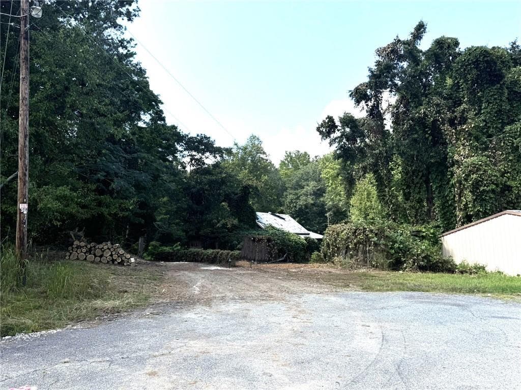 single family residence under contract at 85 Maple Street, Dawsonville, GA 30534