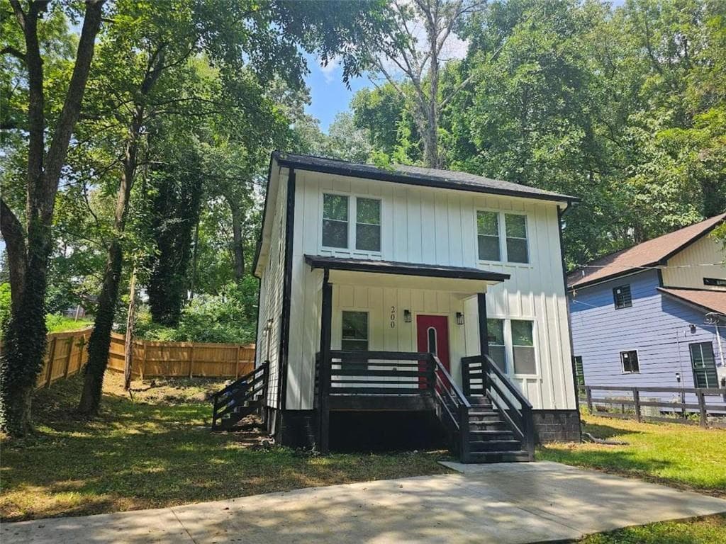4 bedroom, 3 bathroom, 1,860 sq ft single family residence sold at 200 Adeline Avenue, Atlanta, GA 30314