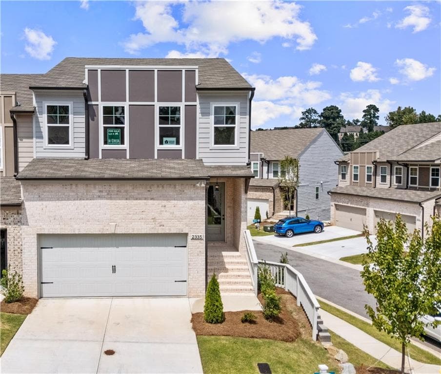 3 bedroom, 3 bathroom, 2,021 sq ft townhouse sold at 2335 Portrush Way (Lot 26), Atlanta, GA 30339