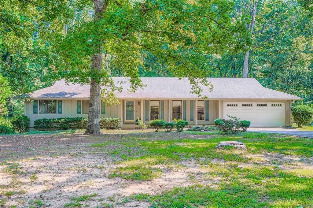 1237 HERITAGE HILLS Circle, Snellville, GA 30078 — most recent listing photo