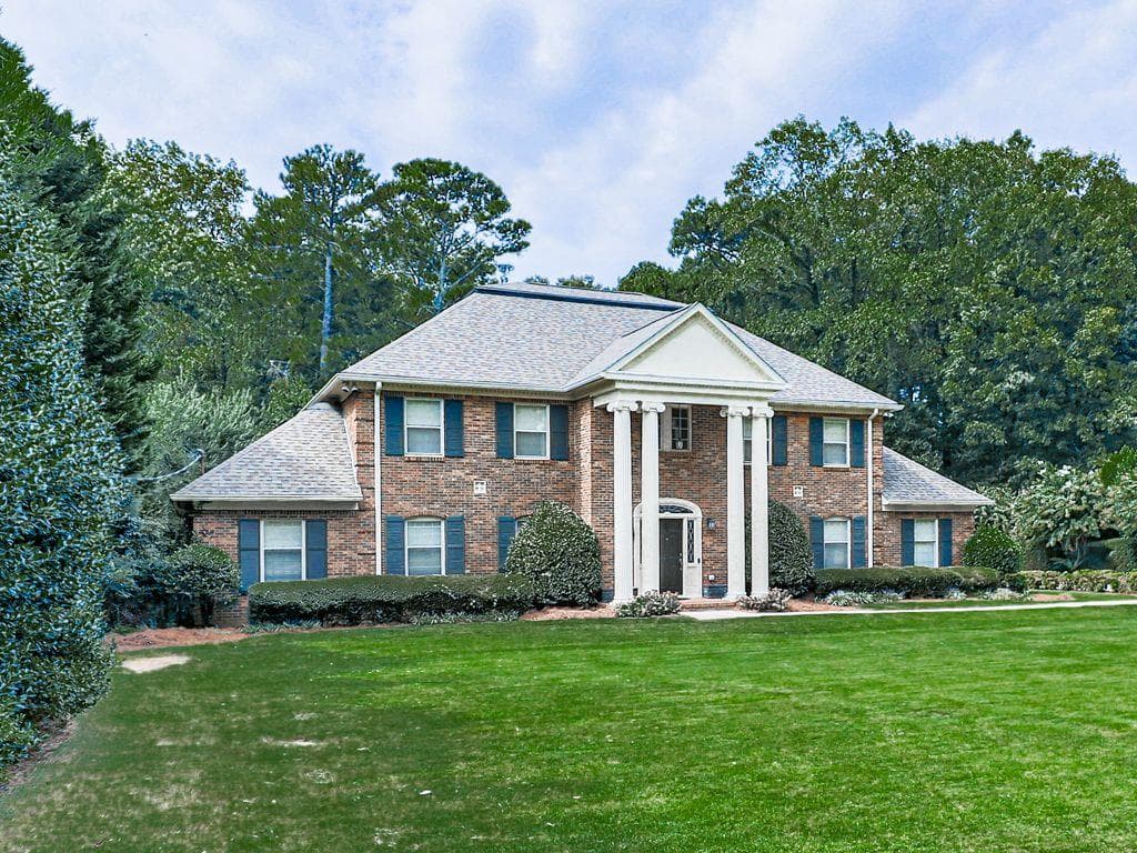 5 bedroom, 7 bathroom, 4,992 sq ft single family residence sold at 3115 Beechwood Drive, Marietta, GA 30067