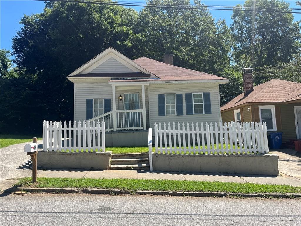 4 bedroom, 2 bathroom, 1,530 sq ft single family residence sold at 43 Booker Street, Atlanta, GA 30314