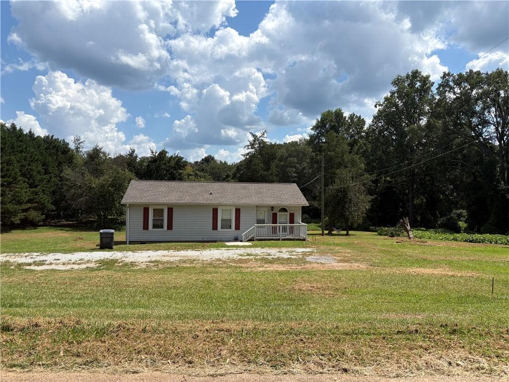1997 Page Road, Hartwell, GA 30643 — most recent listing photo