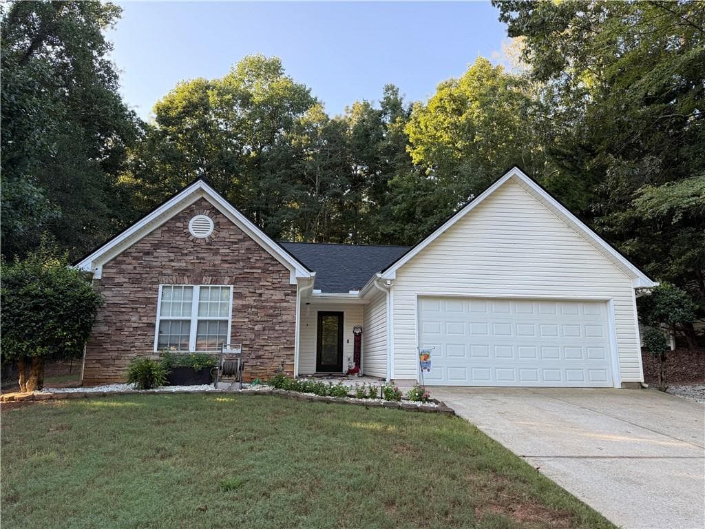 1642 White Oak Drive, Winder, GA 30680 — most recent listing photo