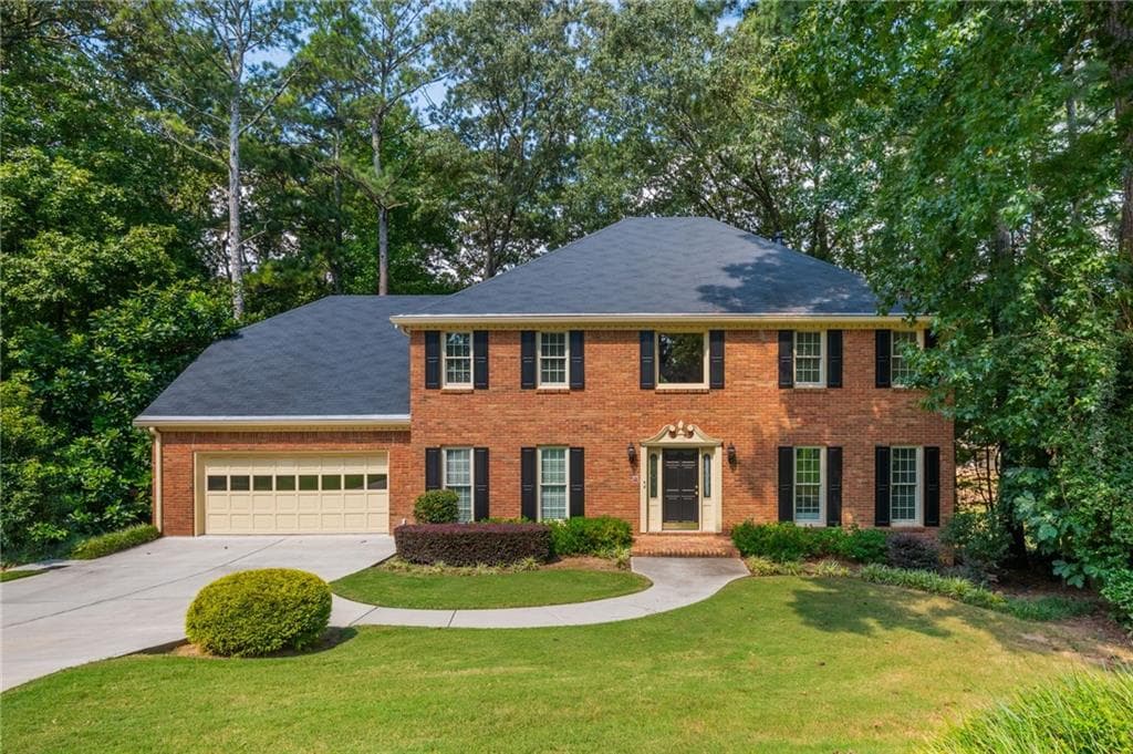220 Malvern Place, Roswell, GA 30076 — most recent listing photo