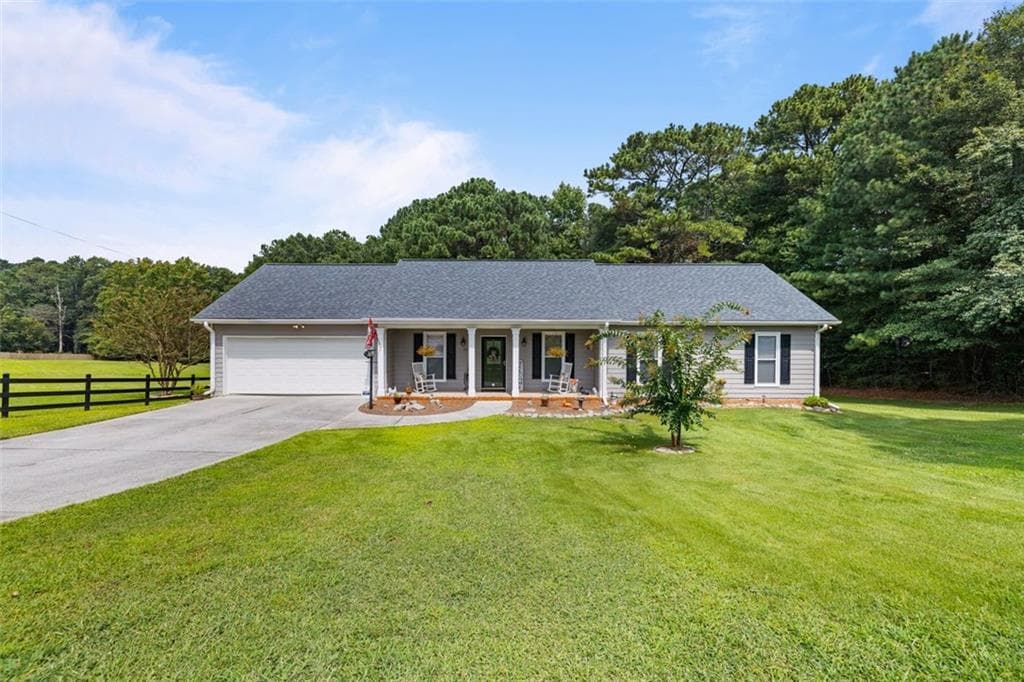 3 bedroom, 2 bathroom, 1,874 sq ft single family residence sold at 3000 Camp Mitchell Road, Loganville, GA 30052