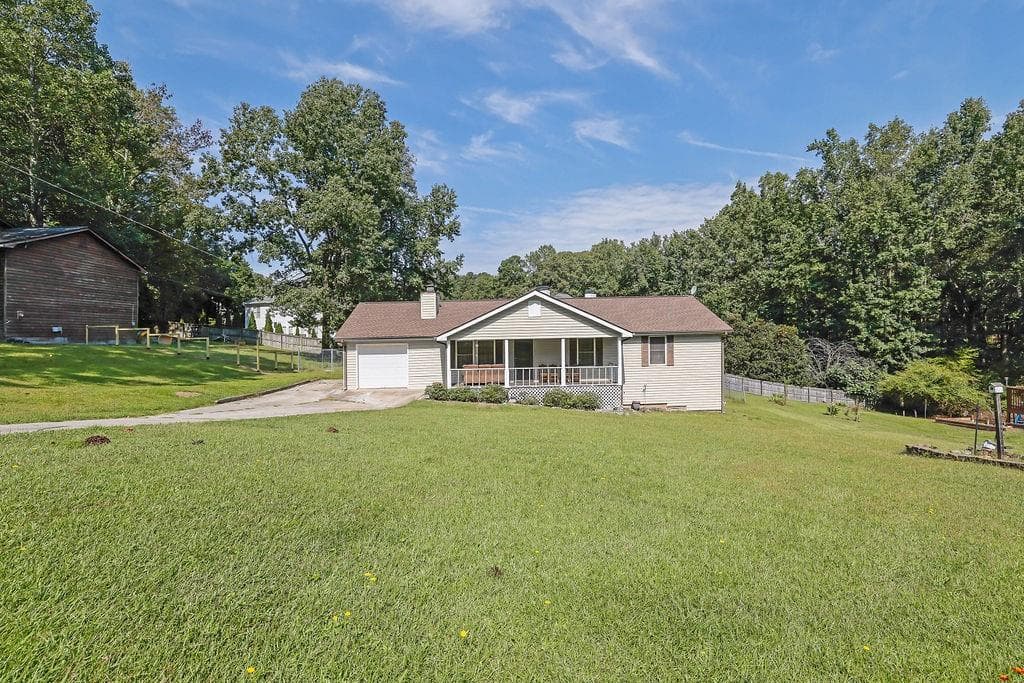 3 bedroom, 2 bathroom, 1,332 sq ft single family residence sold at 1248 Alpha Drive, Lawrenceville, GA 30043