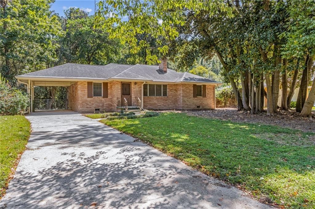 3 bedroom, 2 bathroom, 1,403 sq ft single family residence sold at 4245 RICKENBACKER Way, Atlanta, GA 30342