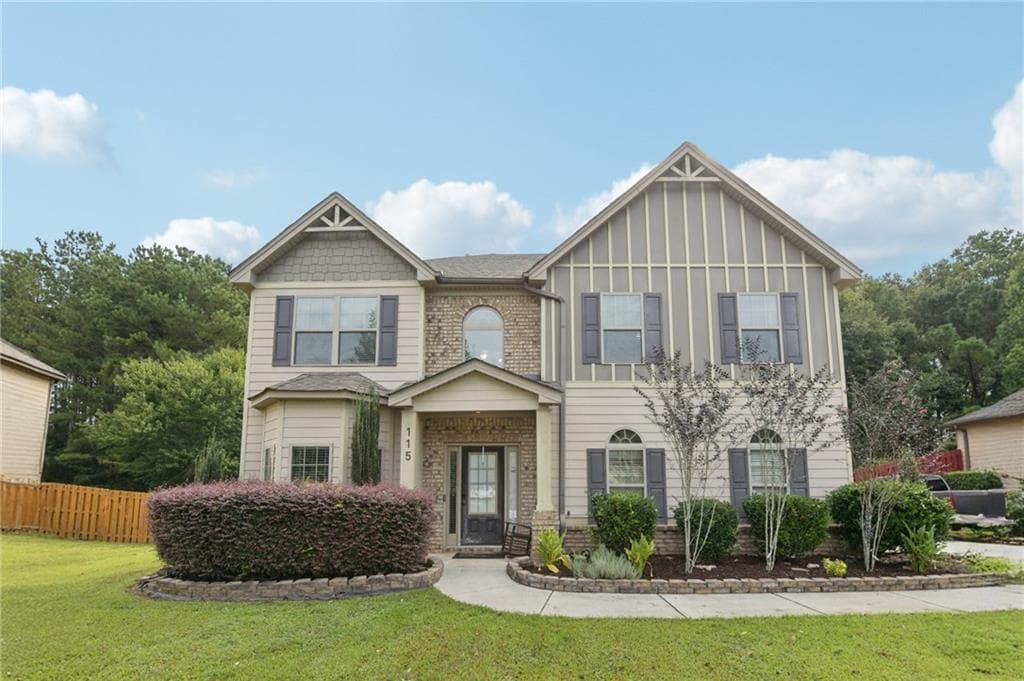4 bedroom, 3 bathroom, 2,584 sq ft single family residence under contract at 115 Tanners Court, Covington, GA 30016