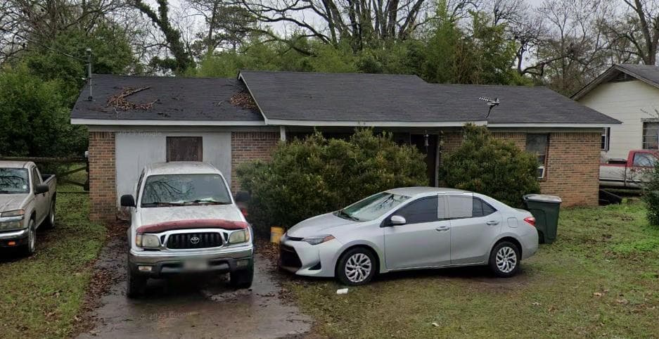 1404 2nd Avenue, Clanton, AL 35045 — most recent listing photo