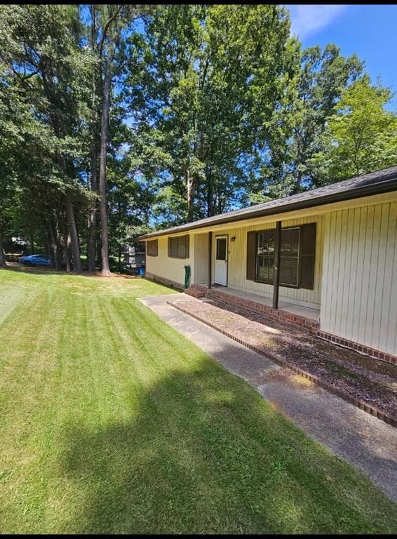 3 bedroom, 2 bathroom, 1,492 sq ft single family residence sold at 2912 Hickory Trail, Snellville, GA 30078