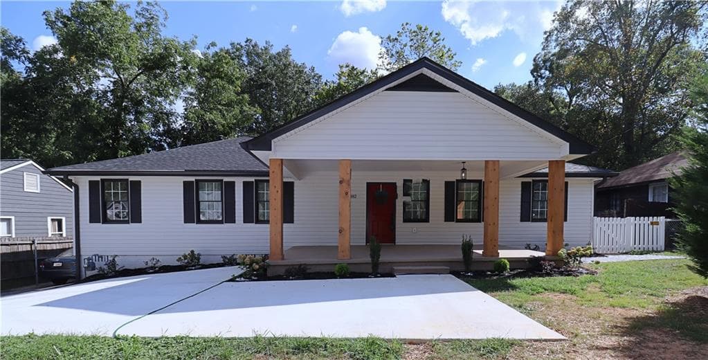 4 bedroom, 2 bathroom, 1,728 sq ft single family residence sold at 382 MCARTHUR Drive, Marietta, GA 30060