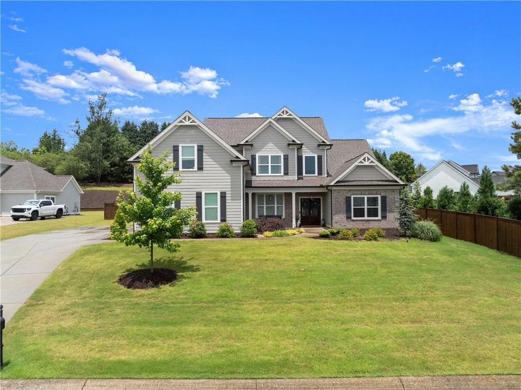 4 bedroom, 4 bathroom, 3,146 sq ft single family residence sold at 7820 Longview Drive, Cumming, GA 30041