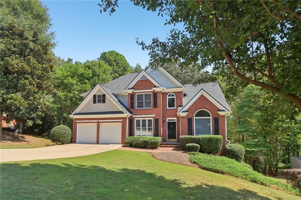 5 bedroom, 5 bathroom, 3,477 sq ft single family residence sold at 5034 Hickory Hills Drive, Woodstock, GA 30188