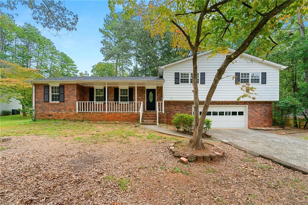 3 bedroom, 2 bathroom, 1,852 sq ft single family residence sold at 4262 Inlet Road, Marietta, GA 30066
