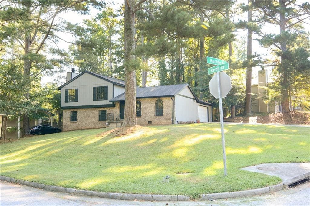 9010 RAVEN Drive, Jonesboro, GA 30238 — most recent listing photo
