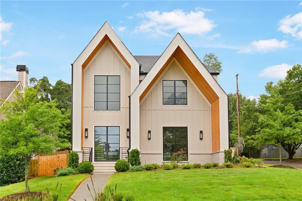 504 Barrington Drive, Roswell, GA 30075 — most recent listing photo