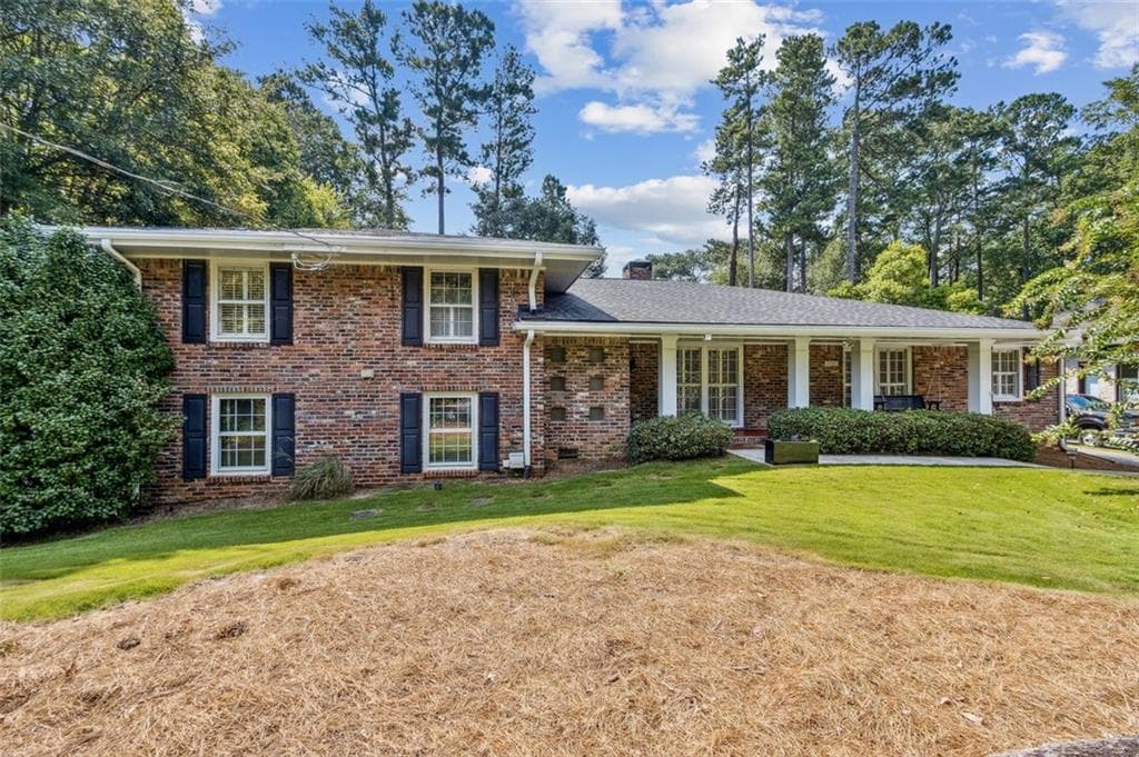 5 bedroom, 4 bathroom, 3,611 sq ft single family residence sold at 2585 FLEMINGTON Road, Atlanta, GA 30345