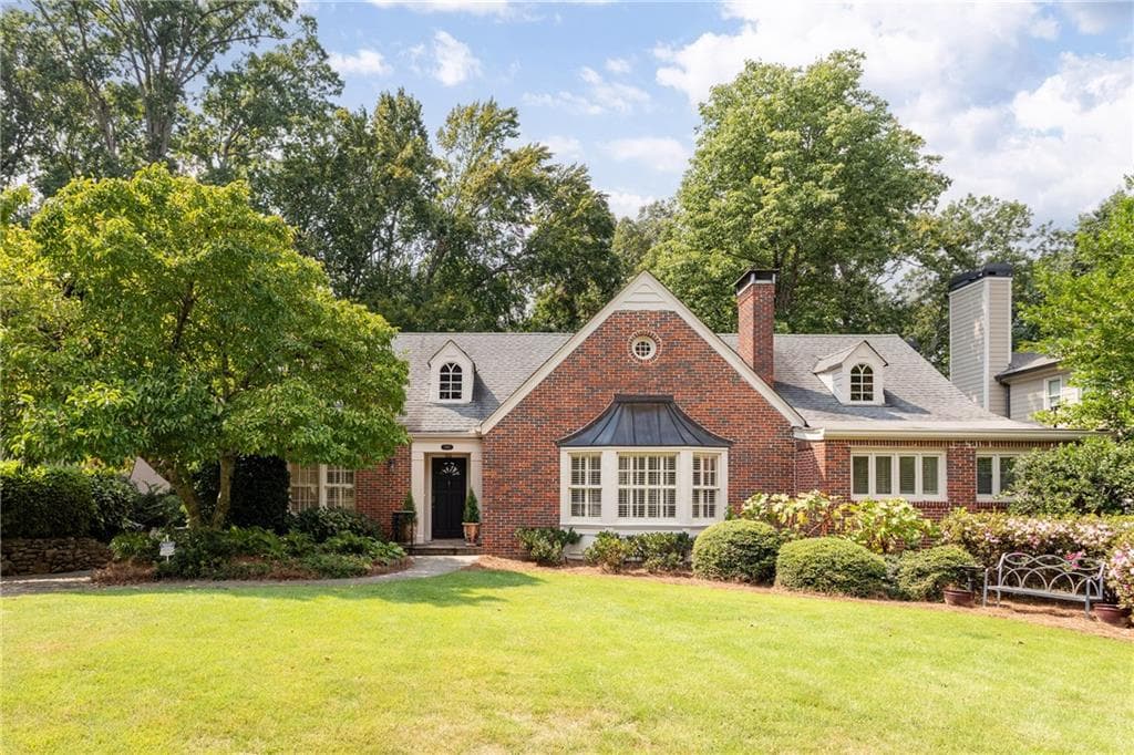 4 bedroom, 4 bathroom, 2,864 sq ft single family residence sold at 1818 Homestead Avenue, Atlanta, GA 30306