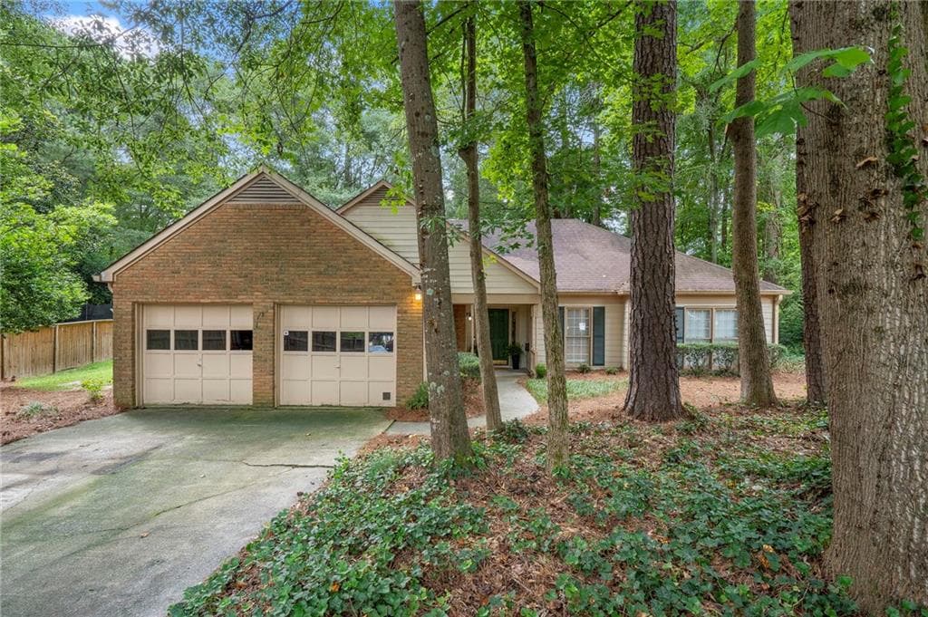 3010 Westside Court, Alpharetta, GA 30009 — most recent listing photo