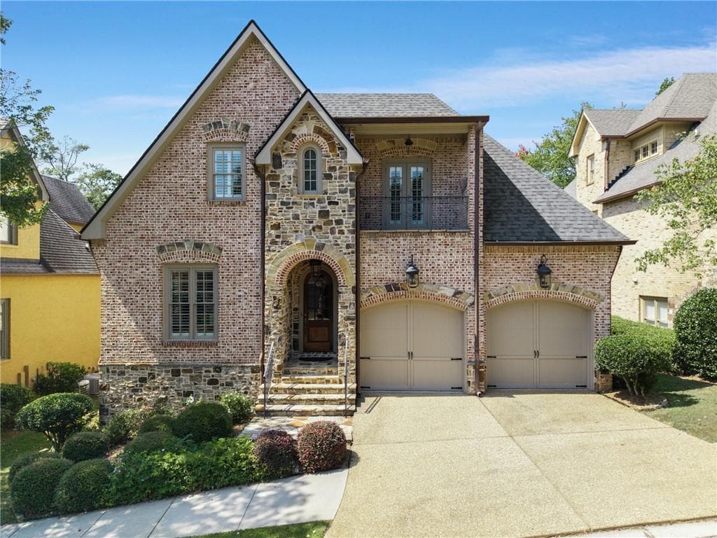 5 bedroom, 4 bathroom, 5,249 sq ft single family residence sold at 1844 Buckhead Valley Lane, Atlanta, GA 30324