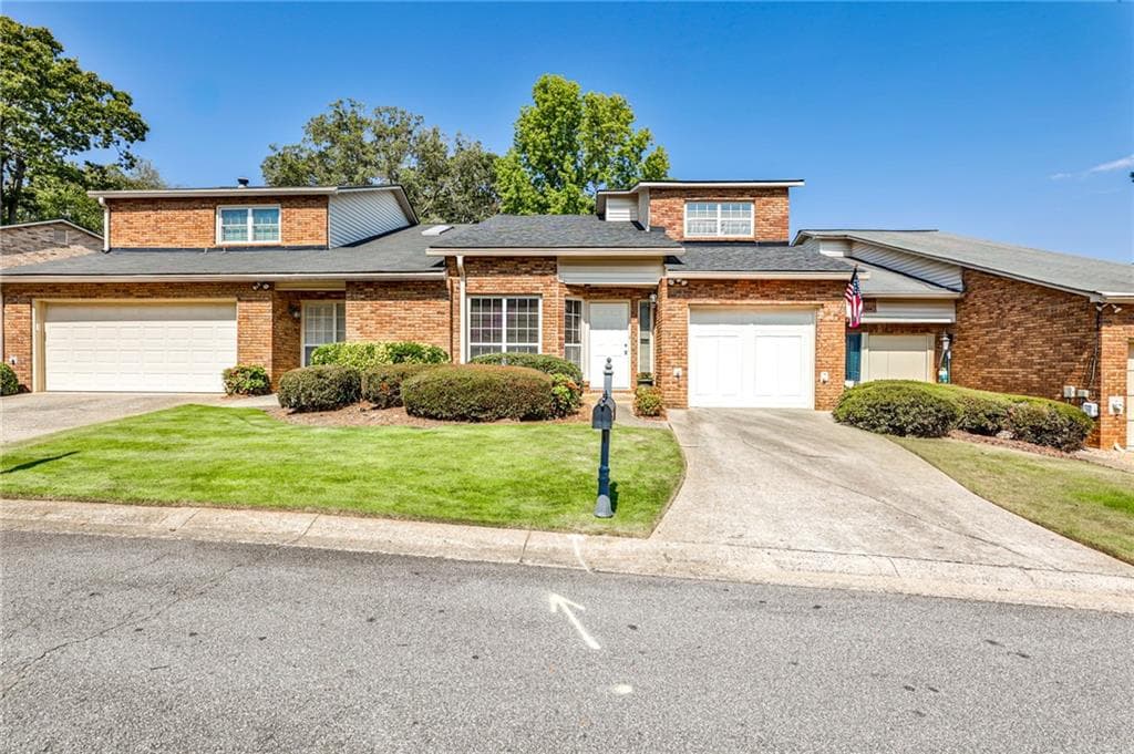 4037 Fawn Run, Marietta, GA 30068 — most recent listing photo