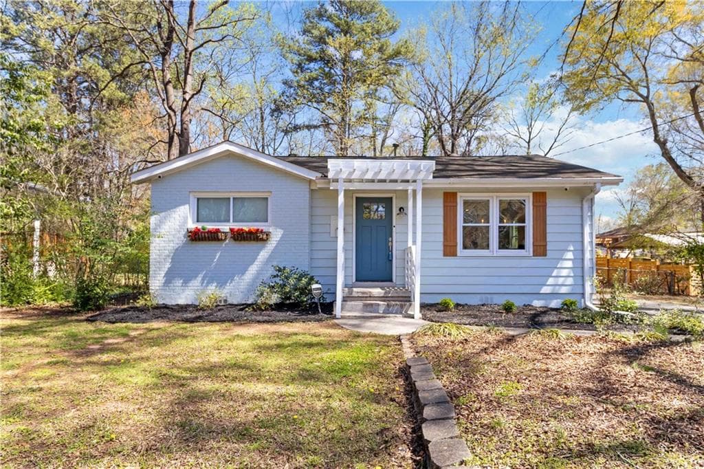 3 bedroom, 2 bathroom, 1,040 sq ft single family residence sold at 3295 Mccauley Road, Smyrna, GA 30080
