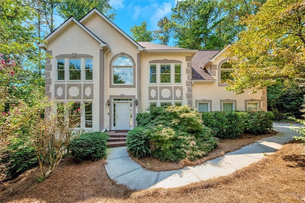 3333 Trails End Road, Roswell, GA 30075 — most recent listing photo