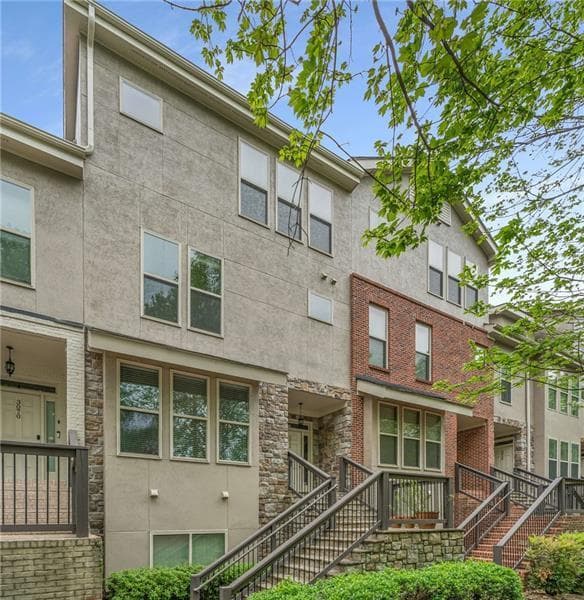 3 bedroom, 4 bathroom, 1,824 sq ft townhouse sold at 3066 Quantum Lane 24, Atlanta, GA 30341