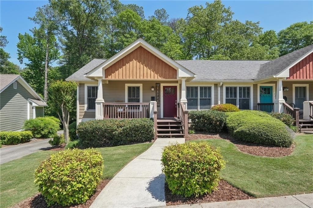 734 Frasier Circle, Marietta, GA 30060 — most recent listing photo