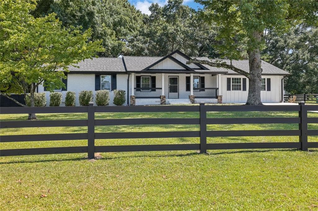 3 bedroom, 2 bathroom, 1,815 sq ft single family residence for sale at 1686 NORTON ESTATES Drive, Snellville, GA 30078