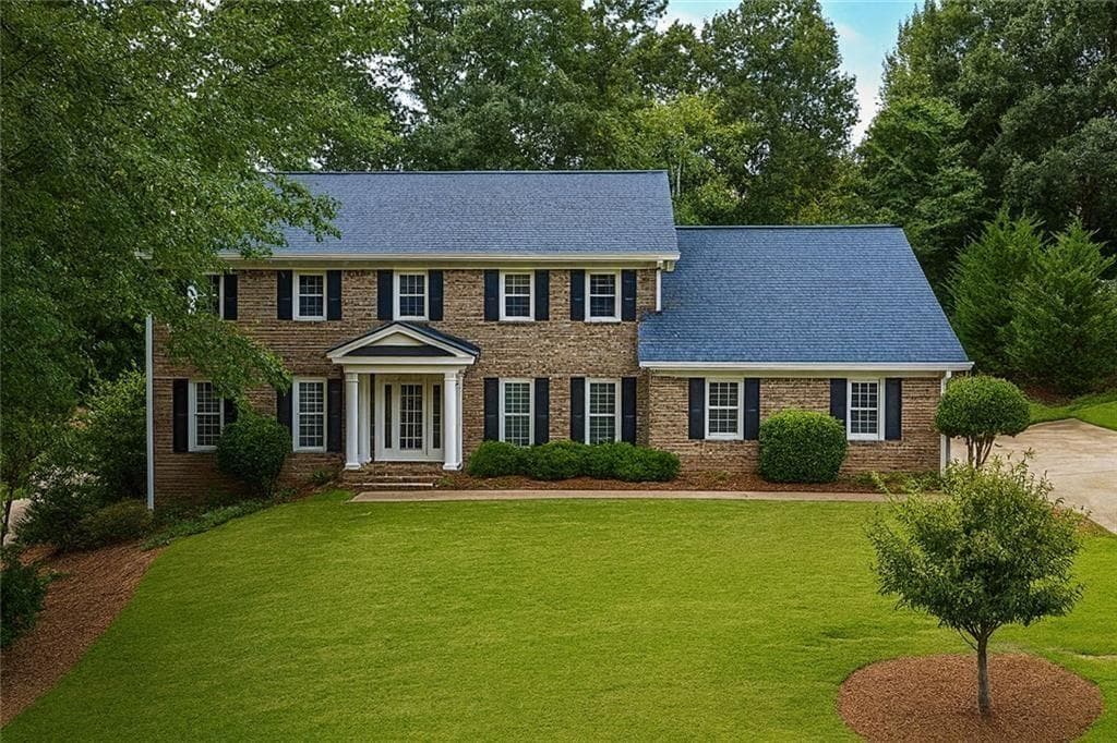 5232 Wynterhall Drive, Dunwoody, GA 30338 — most recent listing photo