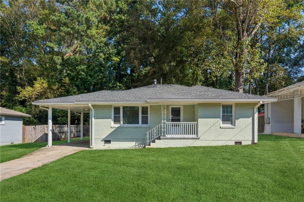 3 bedroom, 1 bathroom, 993 sq ft single family residence sold at 3260 Glenco Drive, Decatur, GA 30032
