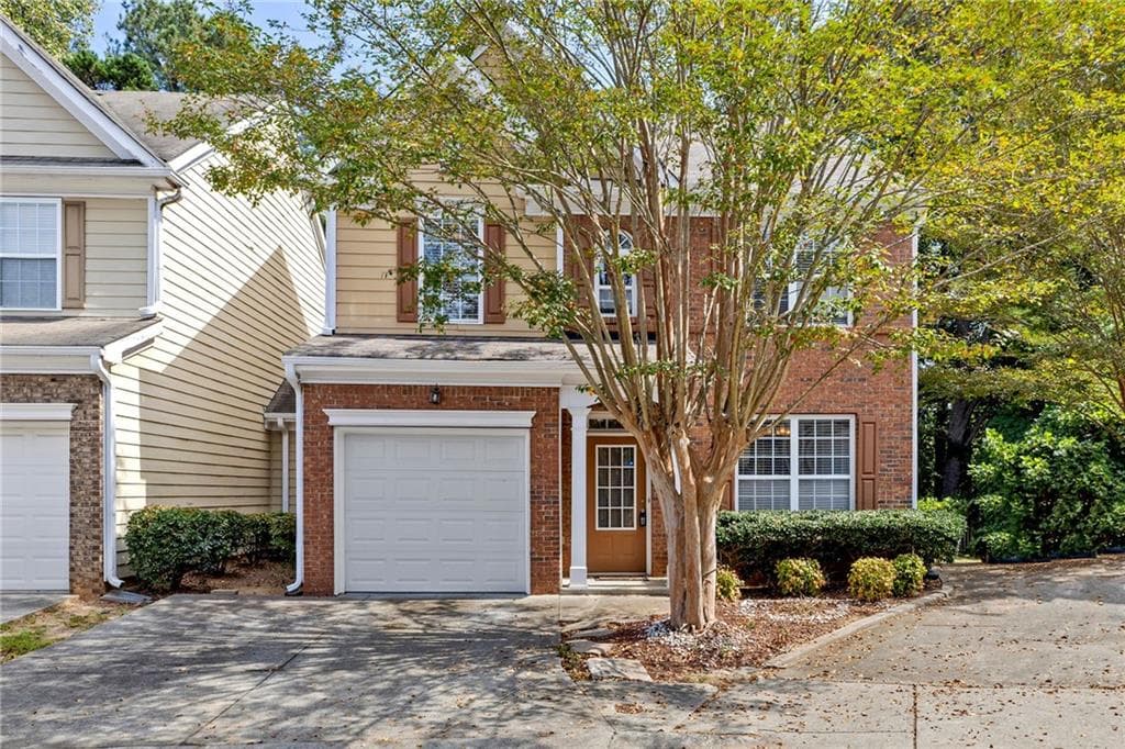 3 bedroom, 3 bathroom, 1,788 sq ft townhouse sold at 1584 Park Grove Drive, Lawrenceville, GA 30046
