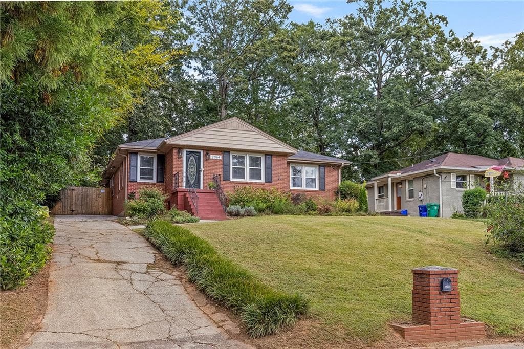 3 bedroom, 2 bathroom, 1,629 sq ft single family residence sold at 2064 Edgemore Drive, Atlanta, GA 30316