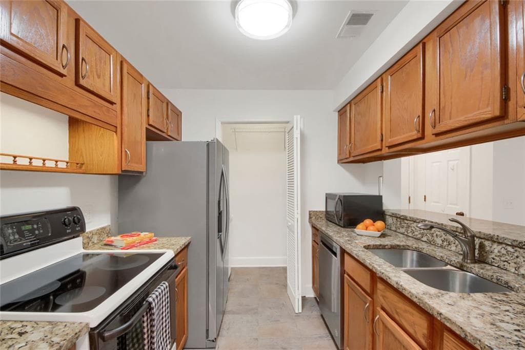 501 Barrington Hills Drive, Atlanta, GA 30350 — most recent listing photo