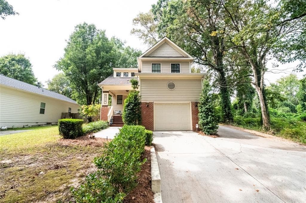 3 bedroom, 3 bathroom, 1,644 sq ft single family residence sold at 2016 Spink Street, Atlanta, GA 30318