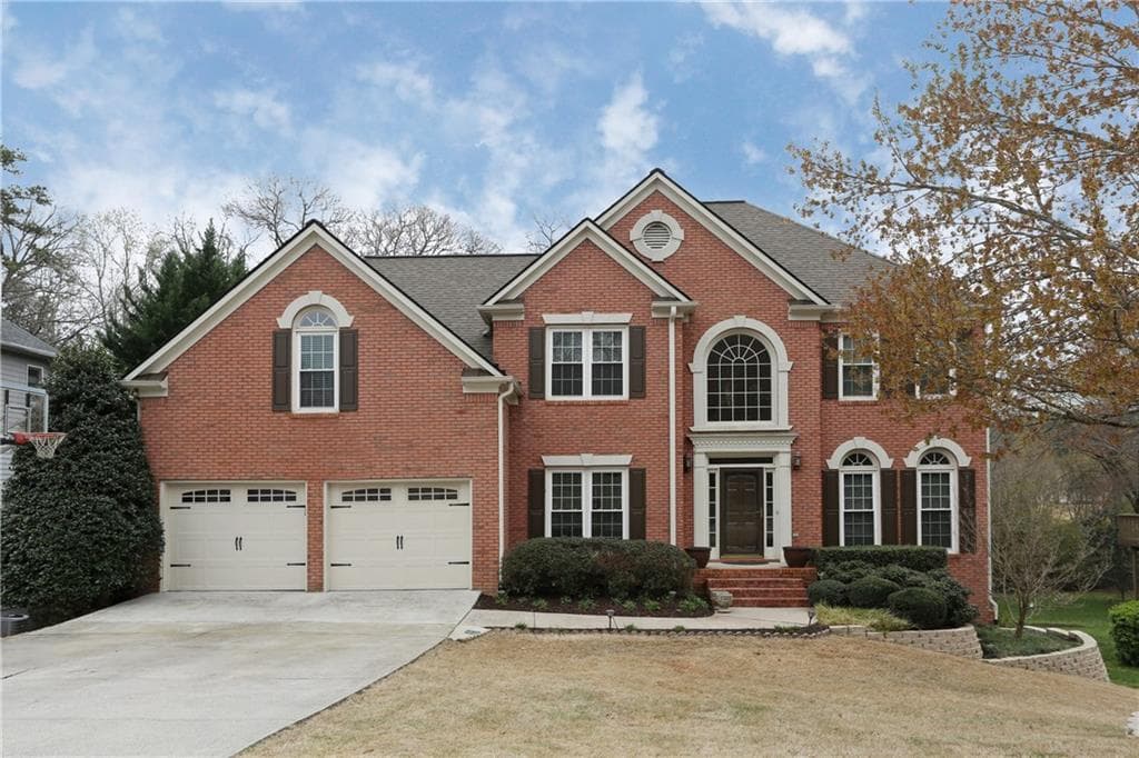 5 bedroom, 3,400 sq ft single family residence sold at 1270 Mayfield Manor Drive, Alpharetta, GA 30009