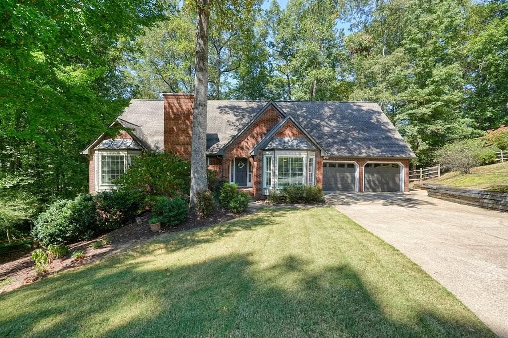2689 Spring Rock Court, Roswell, GA 30075 — most recent listing photo